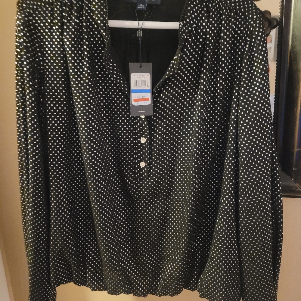 NWT Tommy Hilfiger blouse